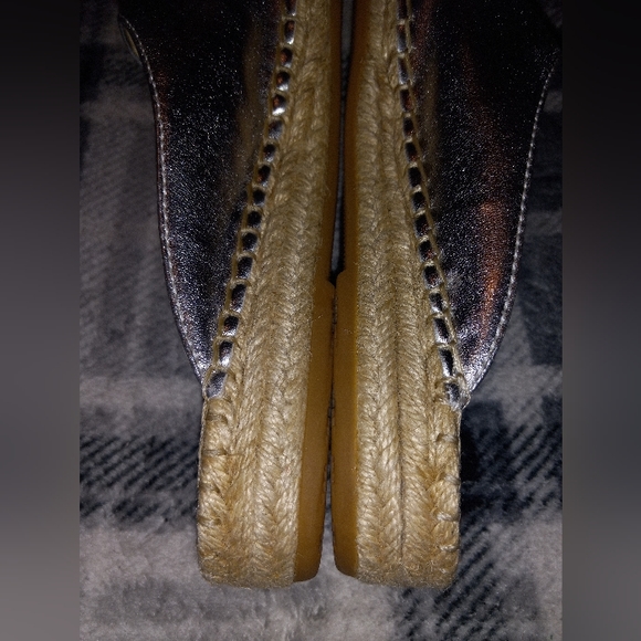 Dolce Vita | Silver Espadrille Mules Womens Size 7.5 - Picture 9 of 9